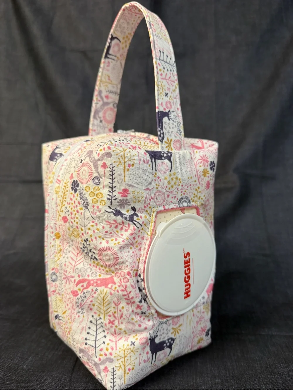 Wildlife Animals Wipes Tote